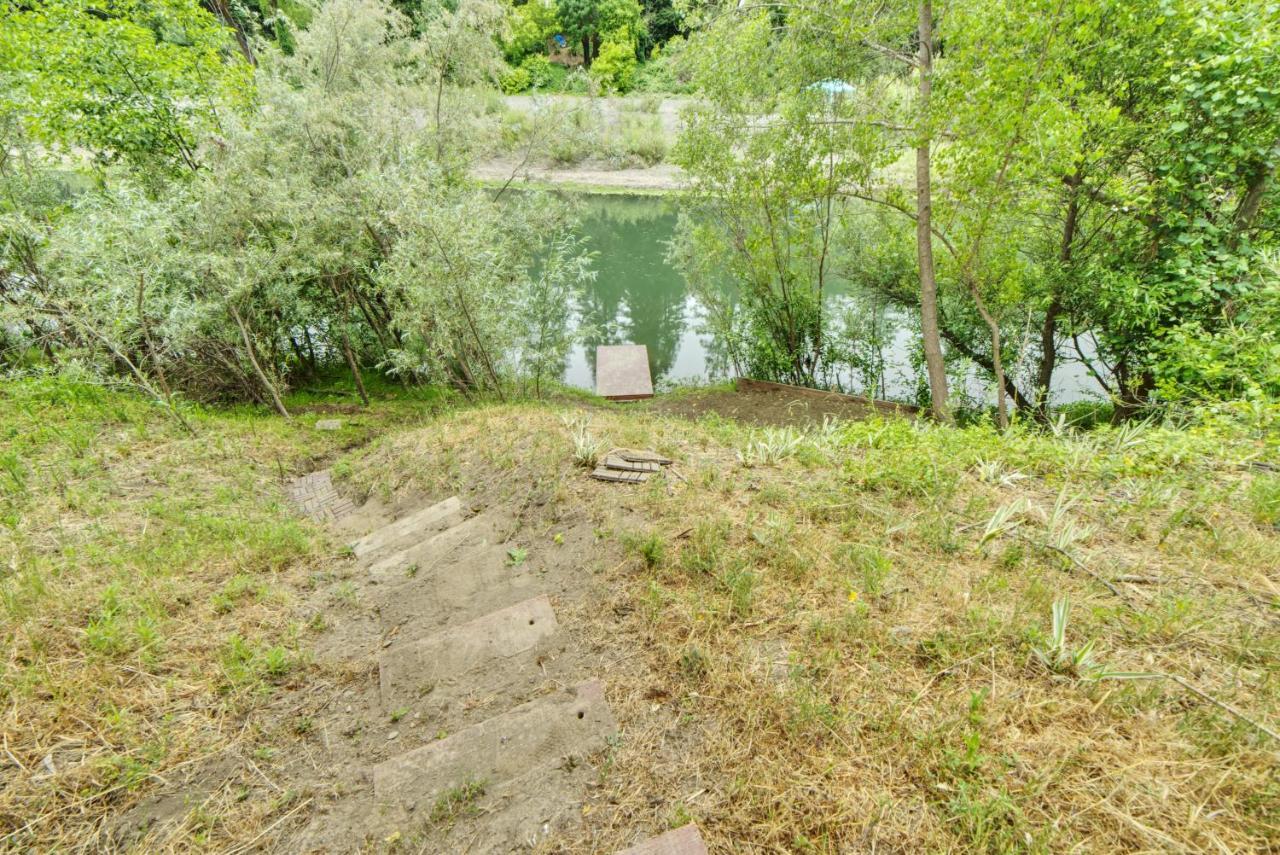Rivers Breeze Relaxing Riverside Cabin With Private Suite Kayaks Healdsburg Ngoại thất bức ảnh